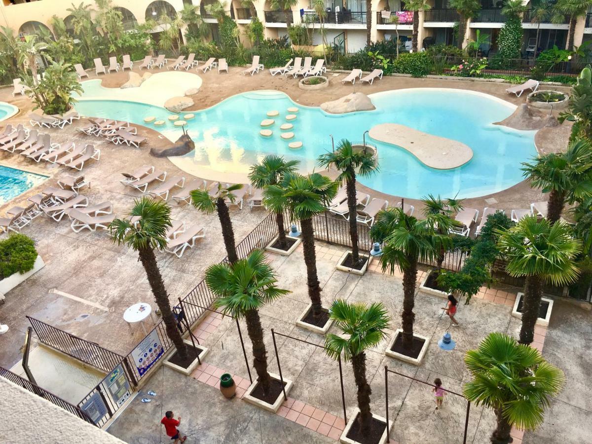 Cannes Pool & Beach エクステリア 写真